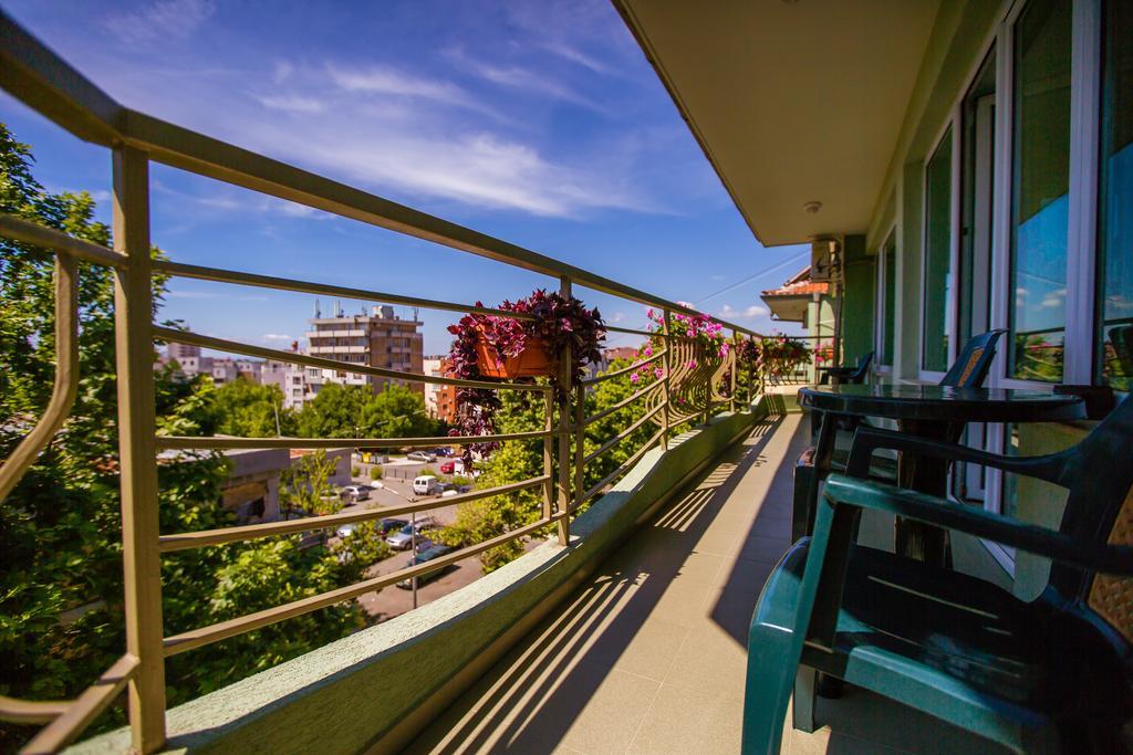 Guest House ,, Ekaterina" Nesebar Eksteriør bilde