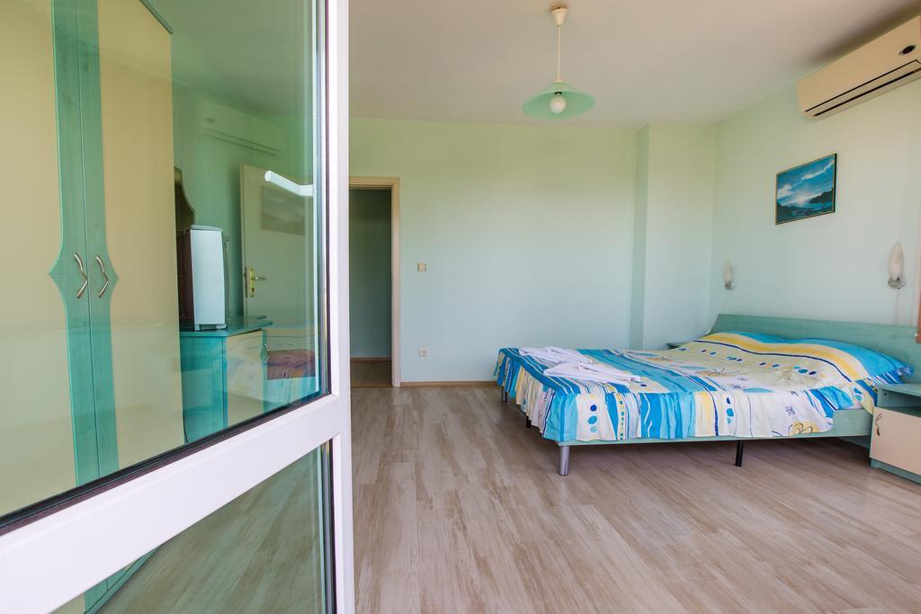 Guest House ,, Ekaterina" Nesebar Eksteriør bilde